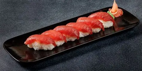 Tuna Nigiri